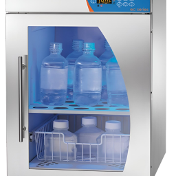 3.5 ft³ Capacity Fluid Warmer w/ Titan Series Exterior Handle